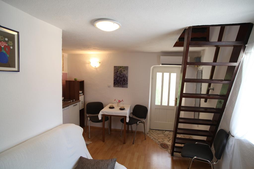 Apartments More Kaštela Habitación foto